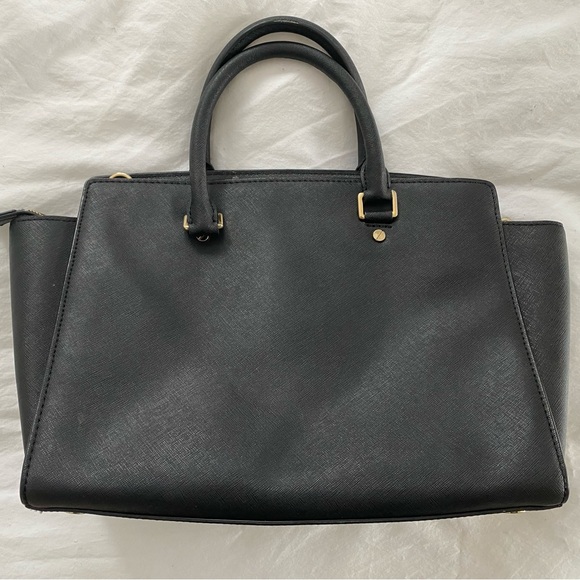 Michael Kors Selma Bag - Picture 3 of 4